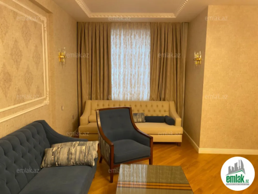 Satılır 4 otaqlı yeni tikili 125 m²