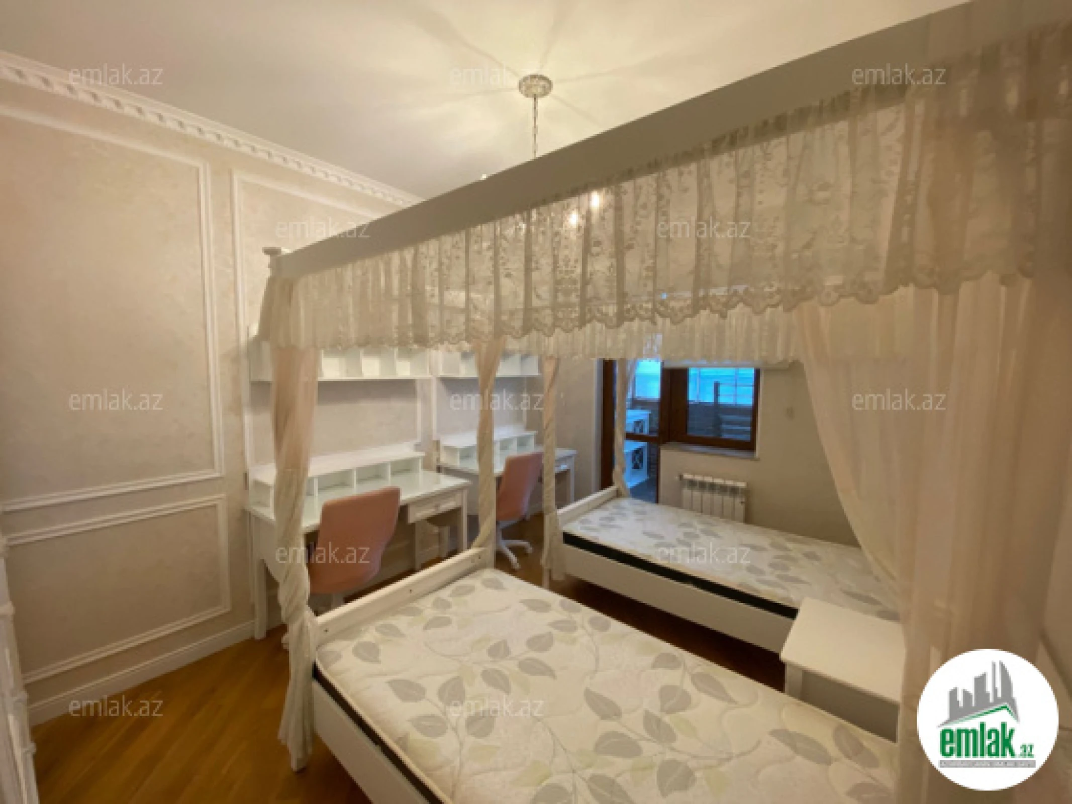 Satılır 4 otaqlı yeni tikili 125 m²