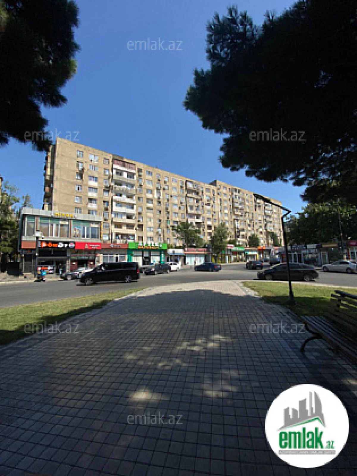 Satılır 2 otaqlı köhnə tikili 60 m²