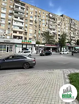 Satılır 2 otaqlı köhnə tikili 60 m²