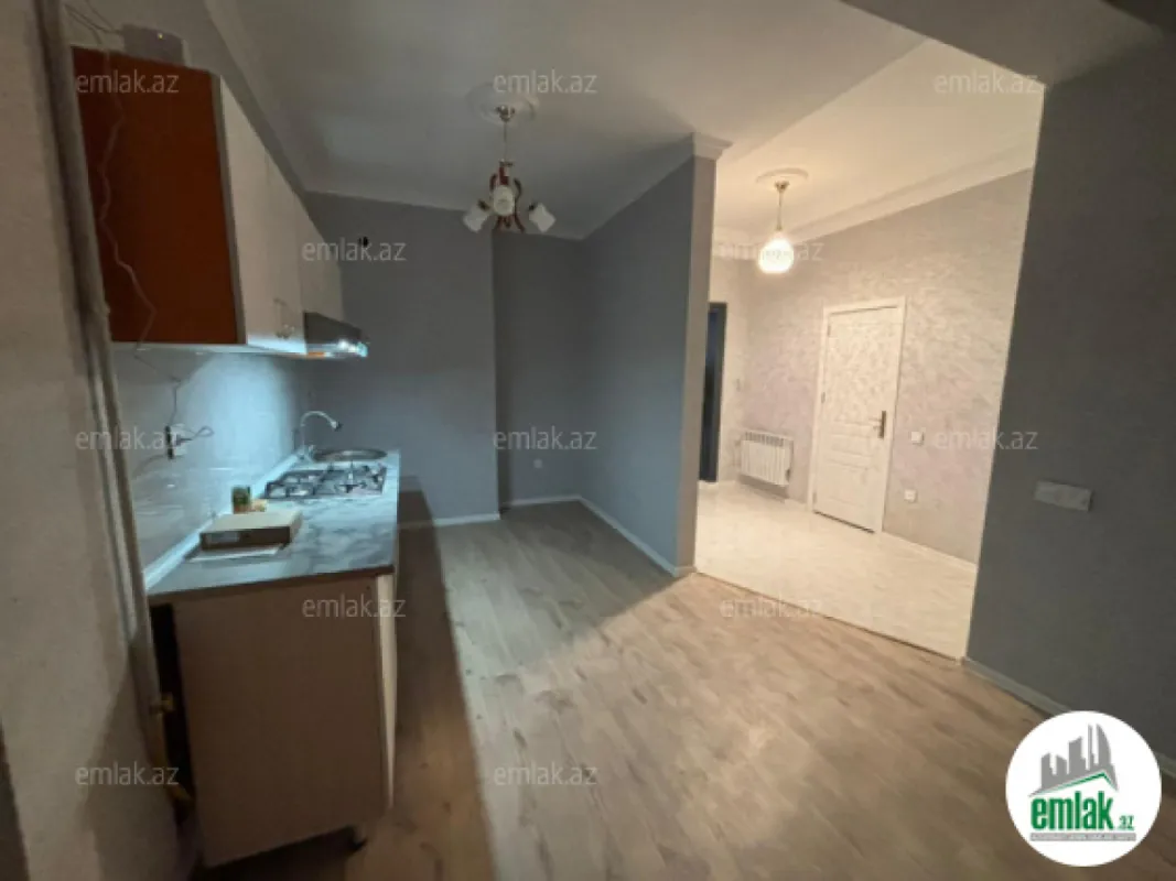 Satılır 2 otaqlı yeni tikili 72 m²