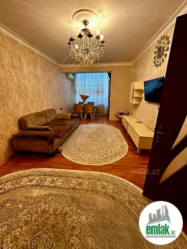 Satılır 3 otaqlı köhnə tikili 95 m²