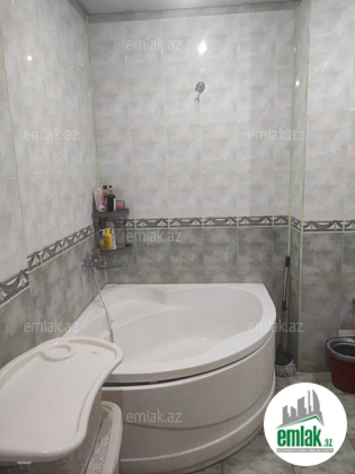 Satılır 3 otaqlı yeni tikili 88 m²