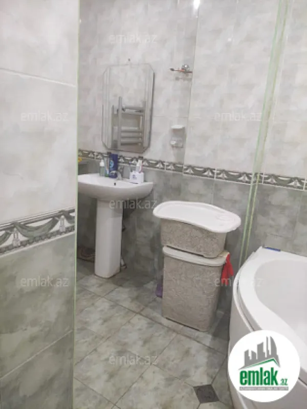 Satılır 3 otaqlı yeni tikili 88 m²