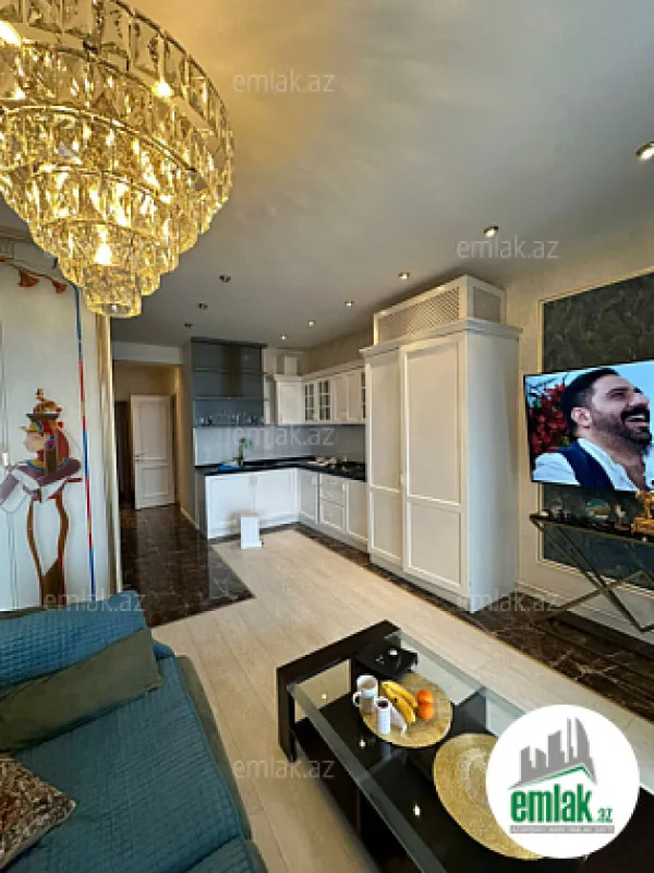 Satılır 2 otaqlı yeni tikili 60 m²