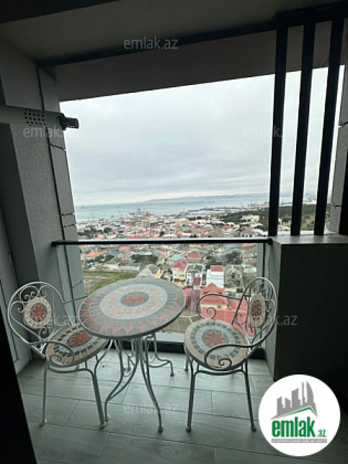 Satılır 2 otaqlı yeni tikili 60 m²