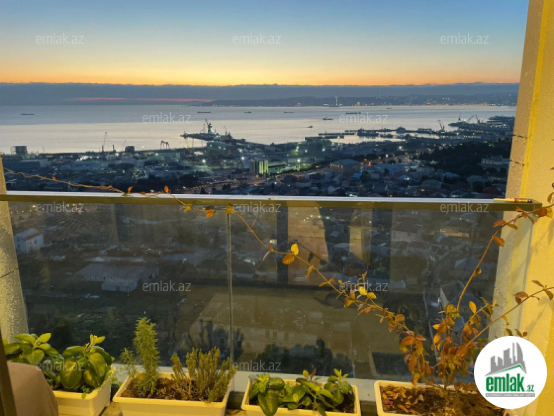 Satılır 2 otaqlı yeni tikili 60 m²