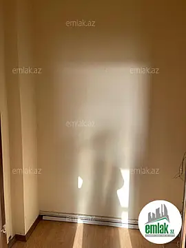 Satılır 3 otaqlı yeni tikili 140 m²