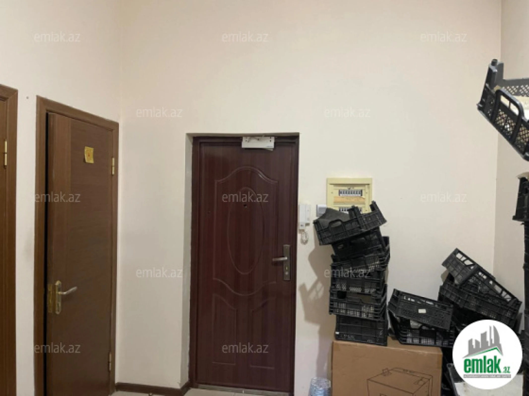 Satılır 3 otaqlı yeni tikili 140 m²