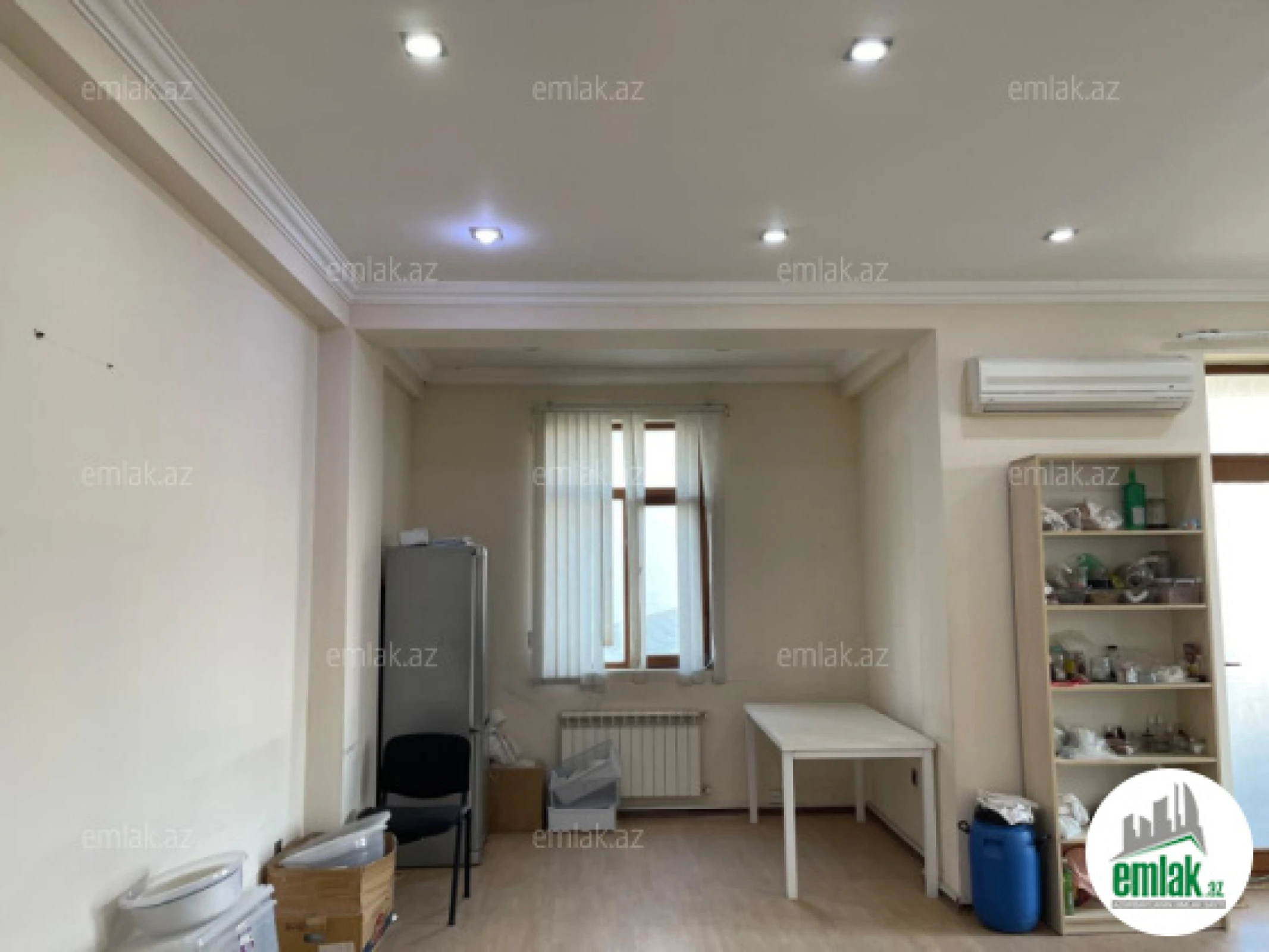 Satılır 3 otaqlı yeni tikili 140 m²