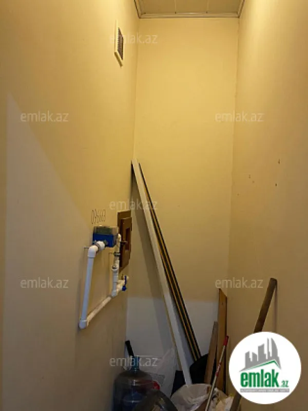 Satılır 3 otaqlı yeni tikili 140 m²