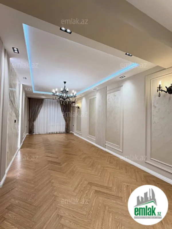 Satılır 4 otaqlı yeni tikili 138 m²