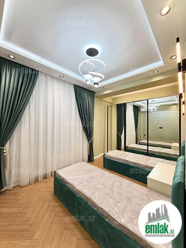 Satılır 4 otaqlı yeni tikili 138 m²