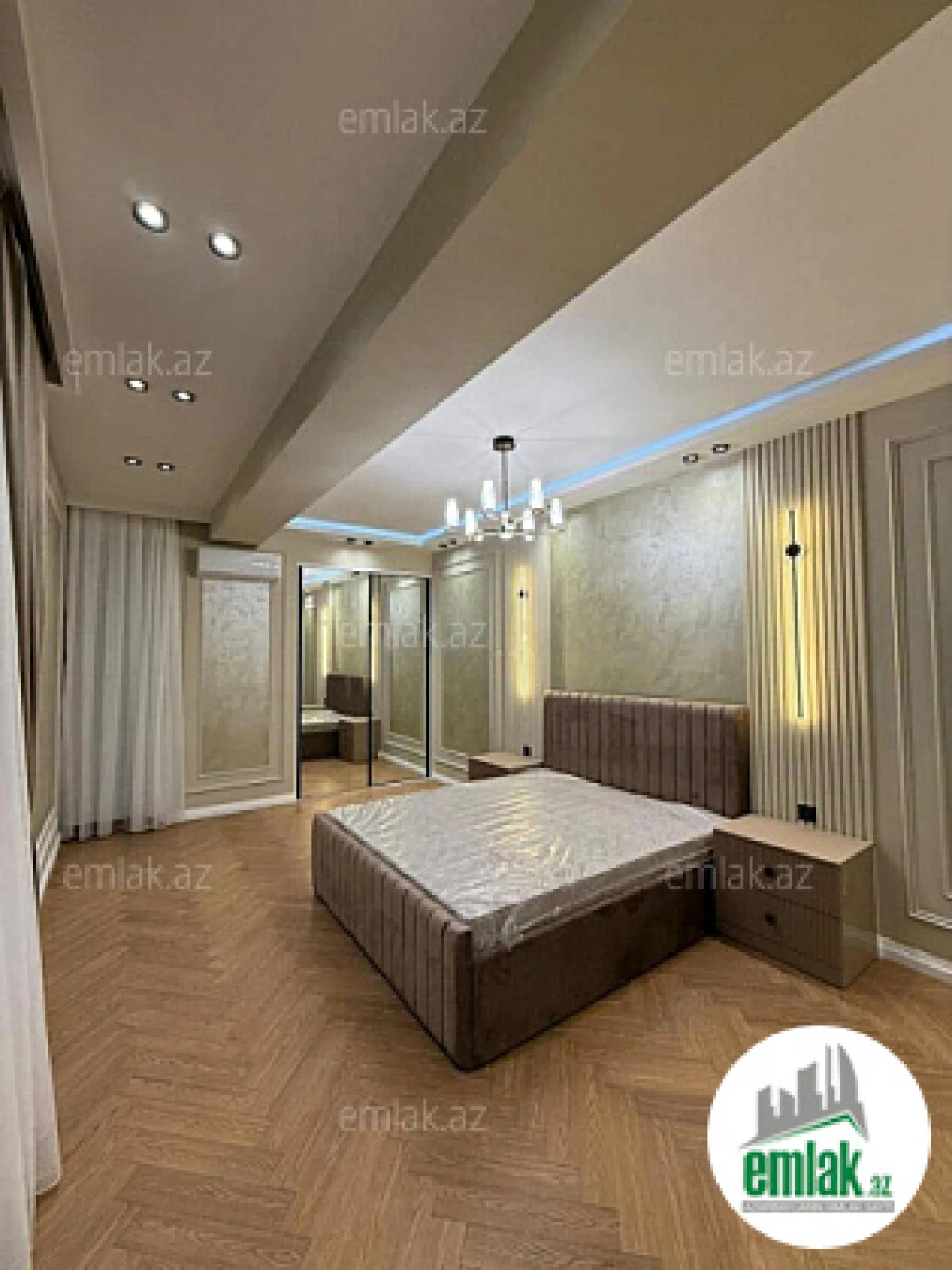 Satılır 4 otaqlı yeni tikili 138 m²