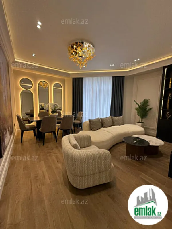 Satılır 3 otaqlı yeni tikili 125 m²