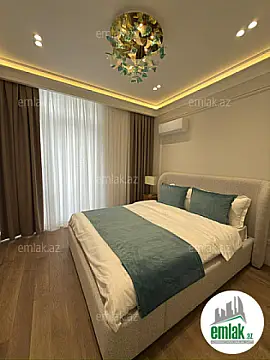 Satılır 3 otaqlı yeni tikili 125 m²