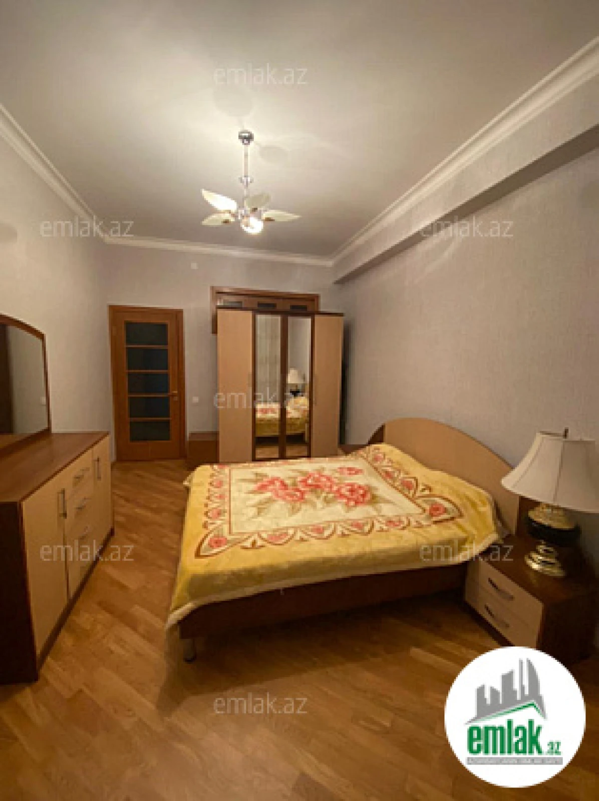 Satılır 3 otaqlı yeni tikili 65 m²