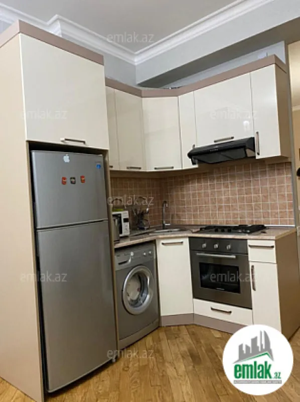 Satılır 3 otaqlı yeni tikili 65 m²