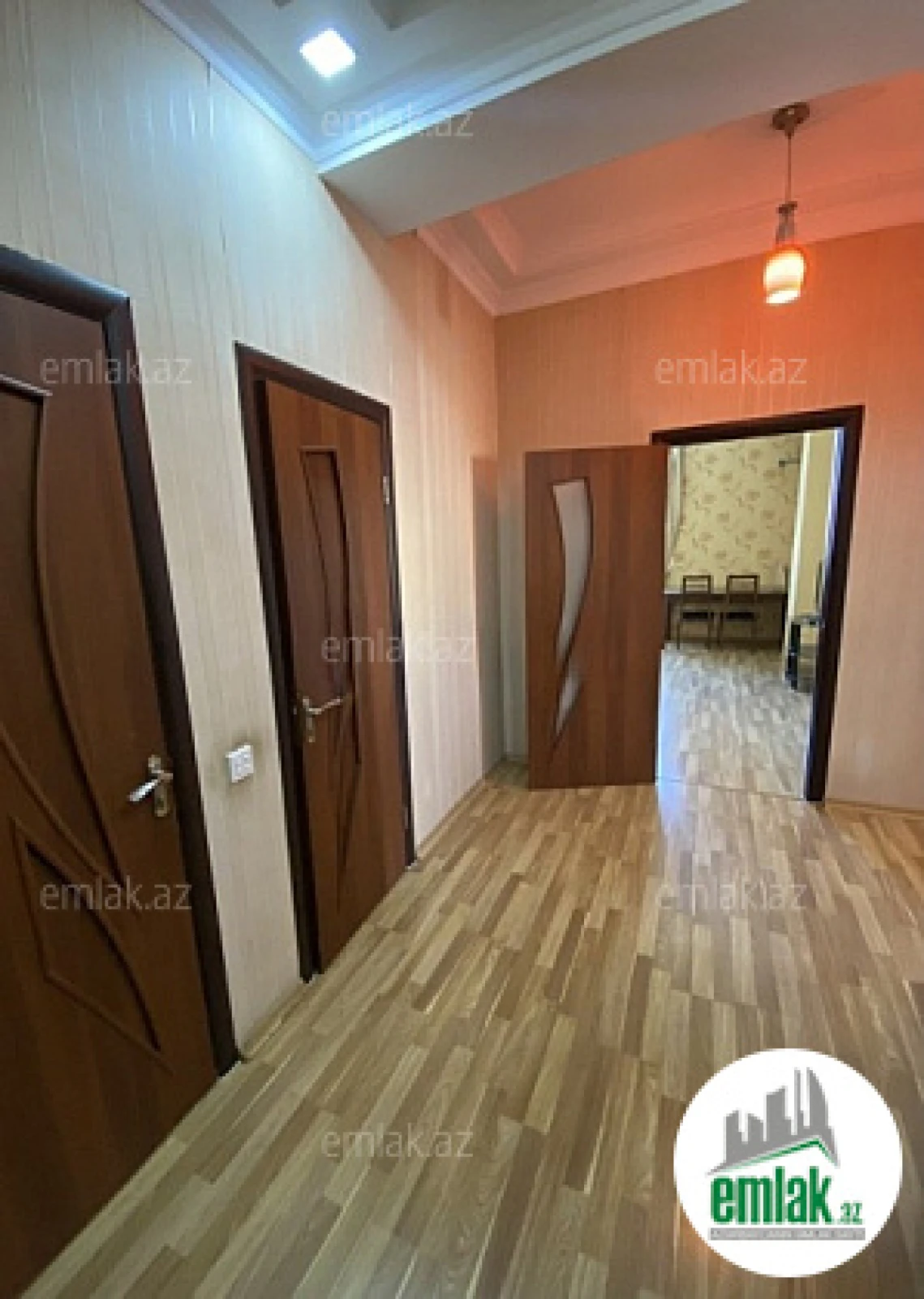 Satılır 2 otaqlı yeni tikili 90 m²