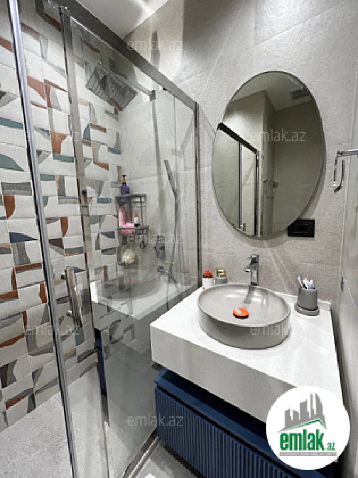 Satılır 4 otaqlı yeni tikili 140 m²