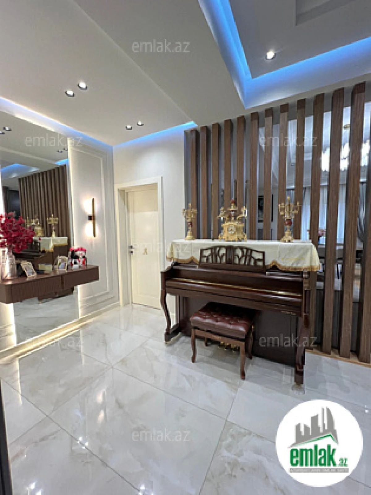 Satılır 4 otaqlı yeni tikili 140 m²