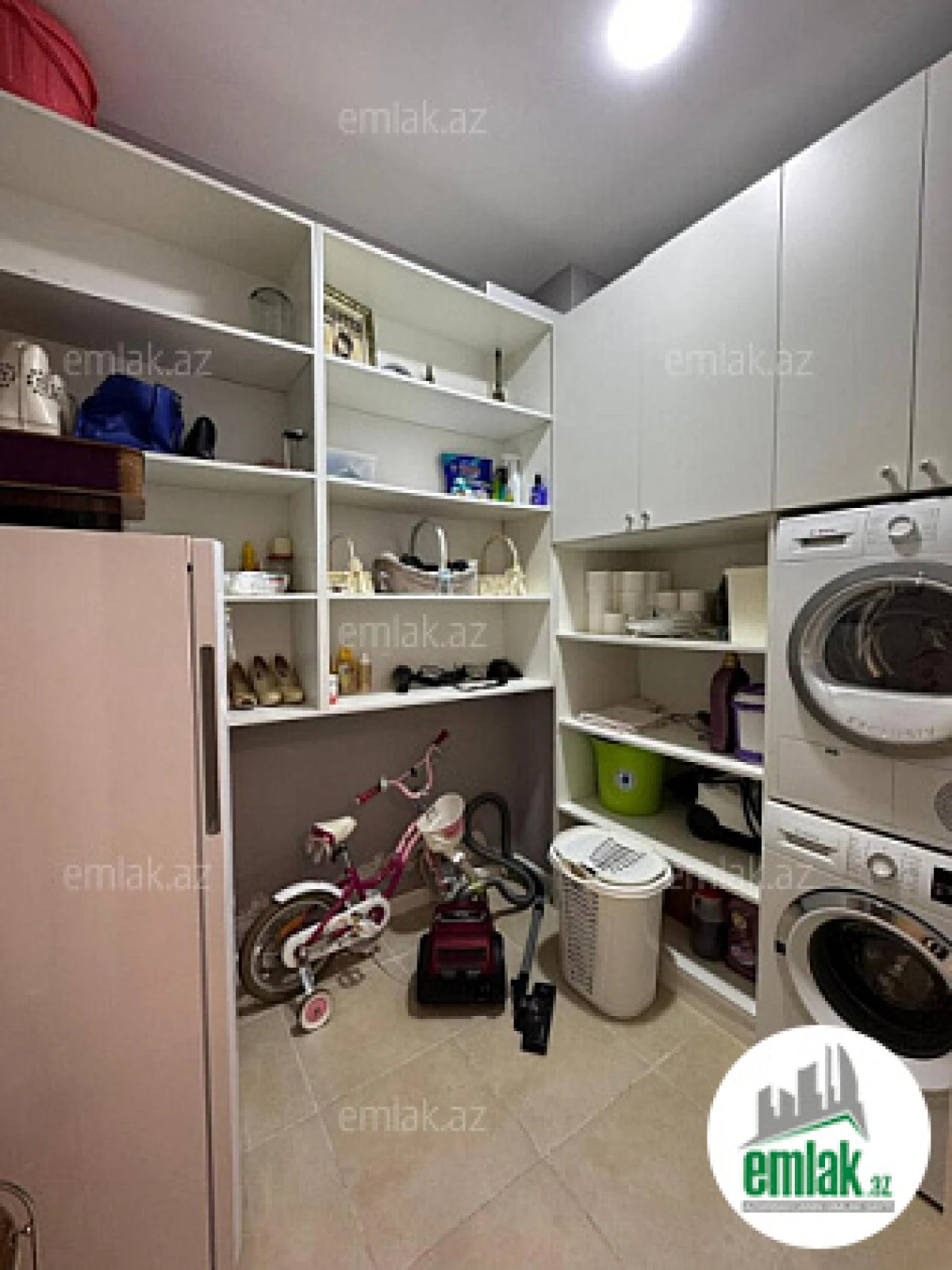 Satılır 4 otaqlı yeni tikili 180 m²