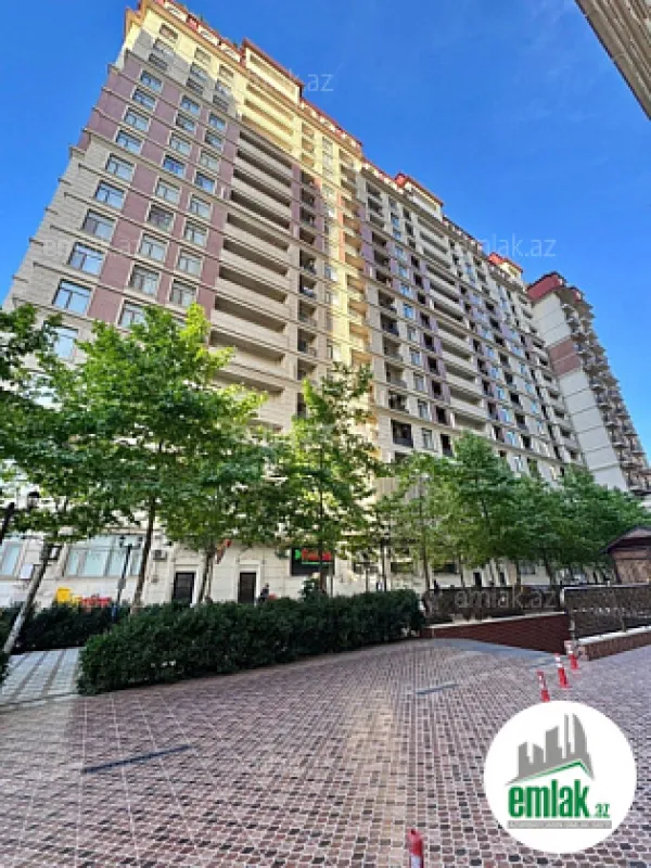 Satılır 4 otaqlı yeni tikili 180 m²