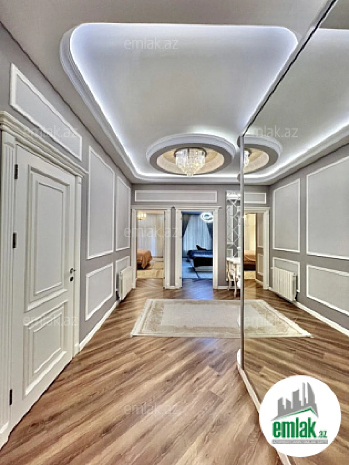 Satılır 4 otaqlı yeni tikili 180 m²