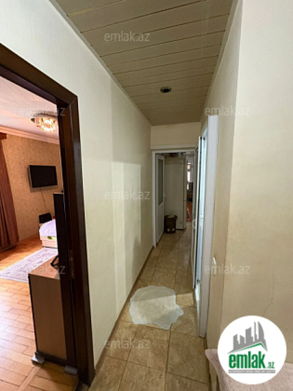 Satılır 3 otaqlı köhnə tikili 100 m²