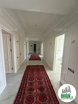 Satılır 5 otaqlı yeni tikili 200 m²