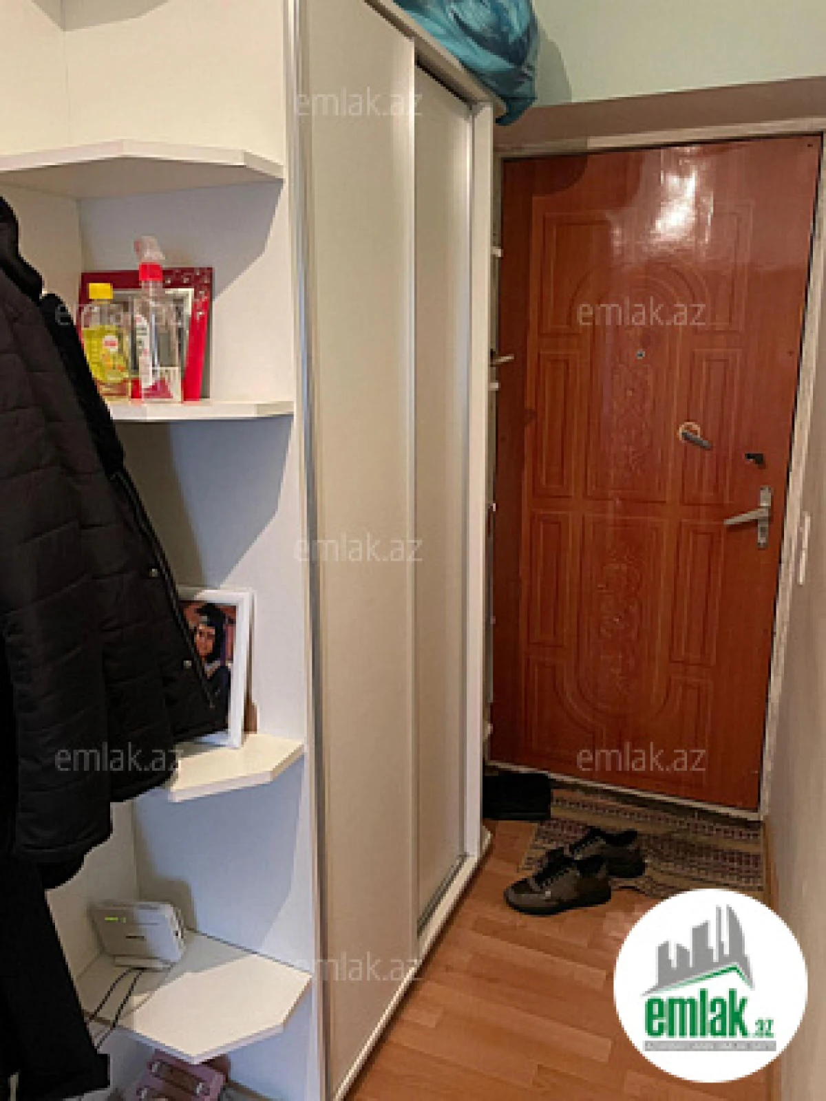 Satılır 1 otaqlı köhnə tikili 40 m²