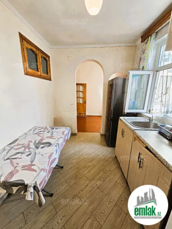Satılır 4 otaqlı həyət evi 152 m²