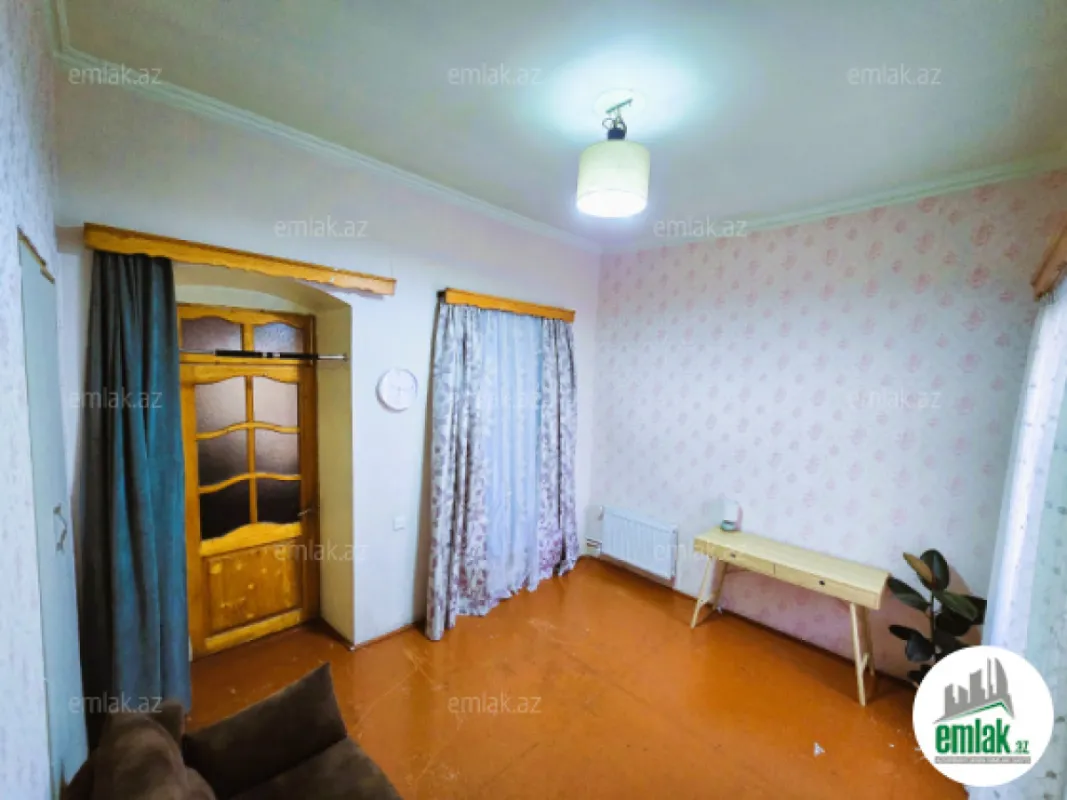 Satılır 4 otaqlı həyət evi 152 m²