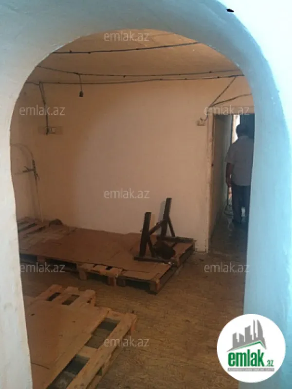 Satılır 13 otaqlı obyekt 177 m²