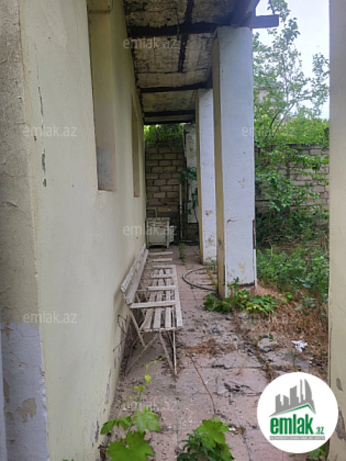 Satılır 6 otaqlı mənzil 2480 m²