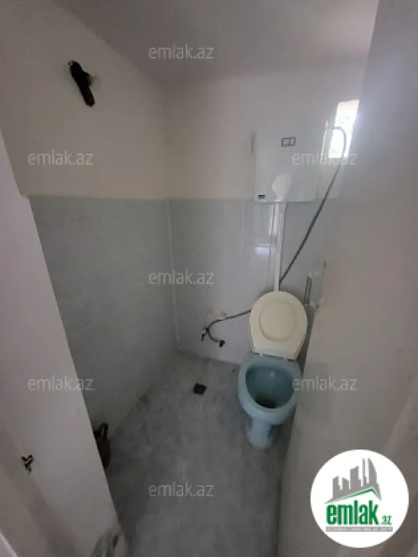 Satılır 6 otaqlı mənzil 2480 m²