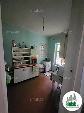 Satılır 6 otaqlı mənzil 2480 m²
