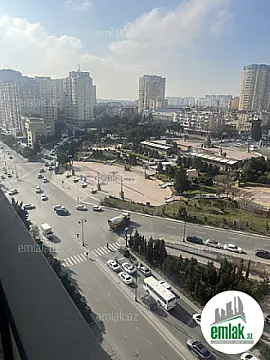 Satılır 3 otaqlı yeni tikili 185 m²