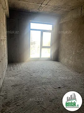 Satılır 3 otaqlı yeni tikili 185 m²