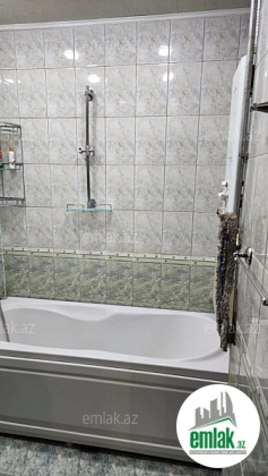 Satılır 3 otaqlı köhnə tikili 85 m²