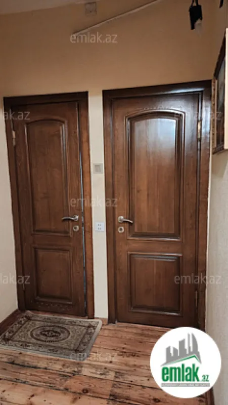 Satılır 3 otaqlı köhnə tikili 85 m²