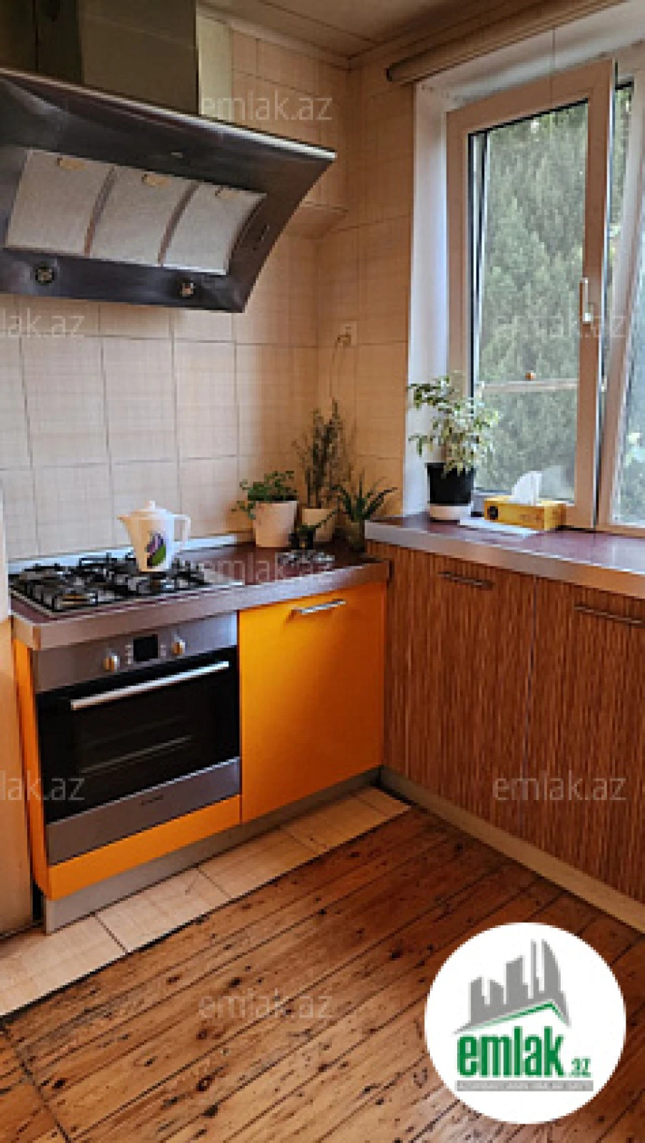 Satılır 3 otaqlı köhnə tikili 85 m²