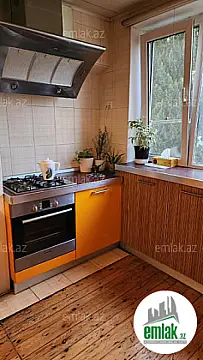 Satılır 3 otaqlı köhnə tikili 85 m²