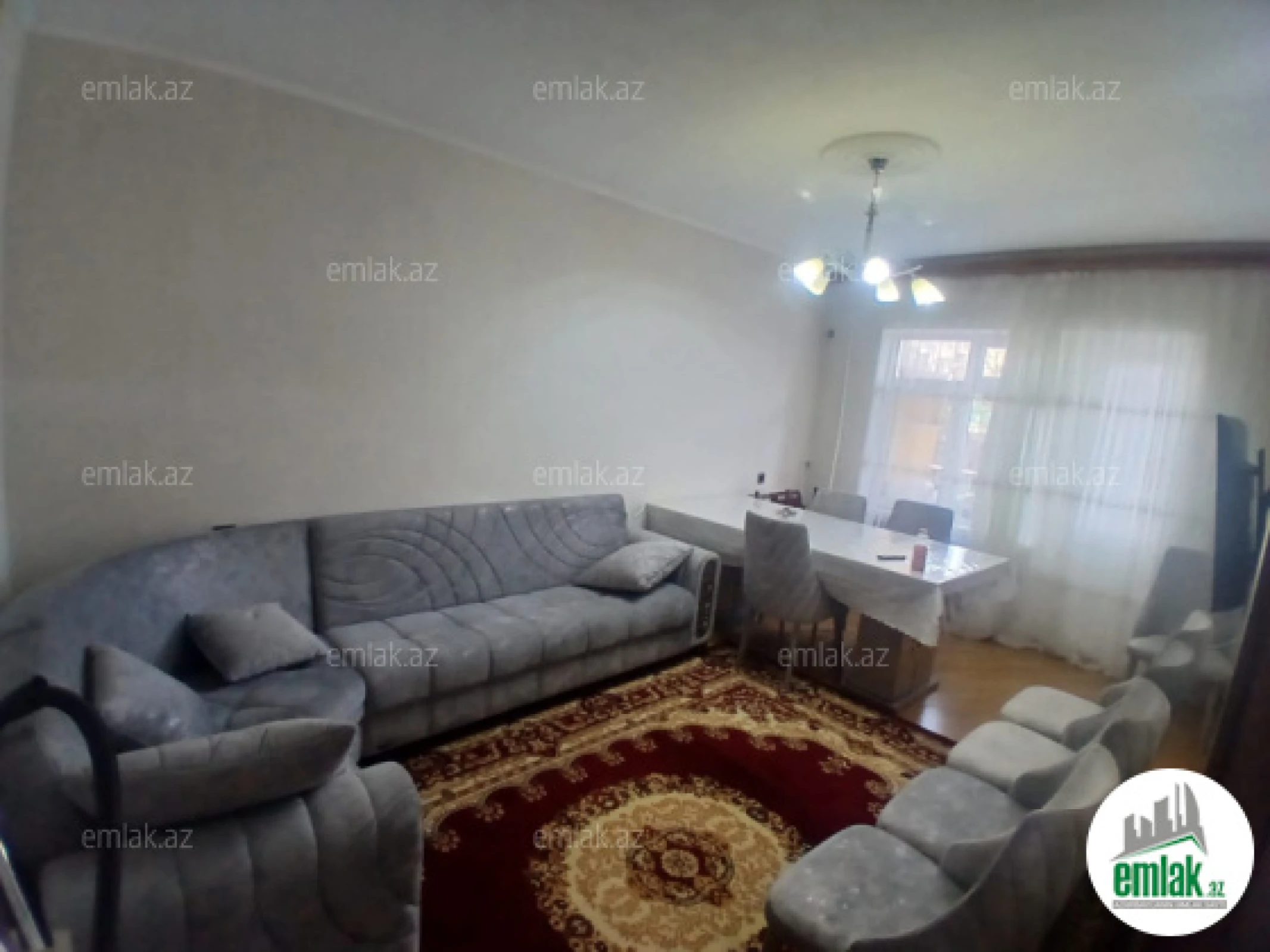 Satılır 3 otaqlı köhnə tikili 90 m²
