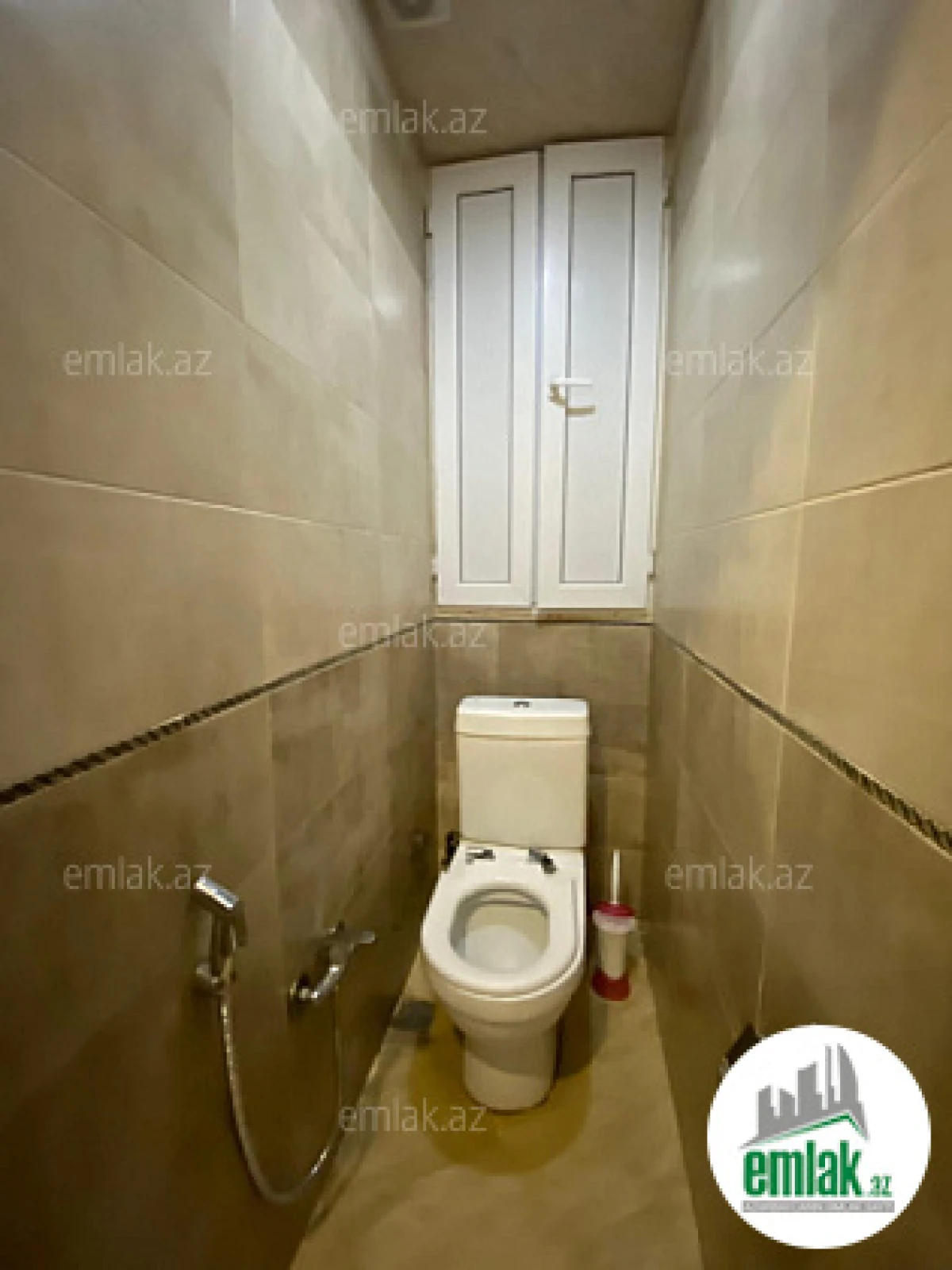 Satılır 3 otaqlı köhnə tikili 90 m²