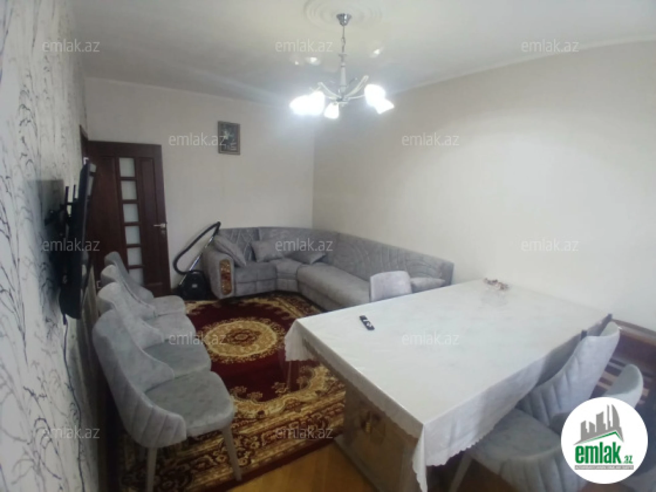 Satılır 3 otaqlı köhnə tikili 90 m²