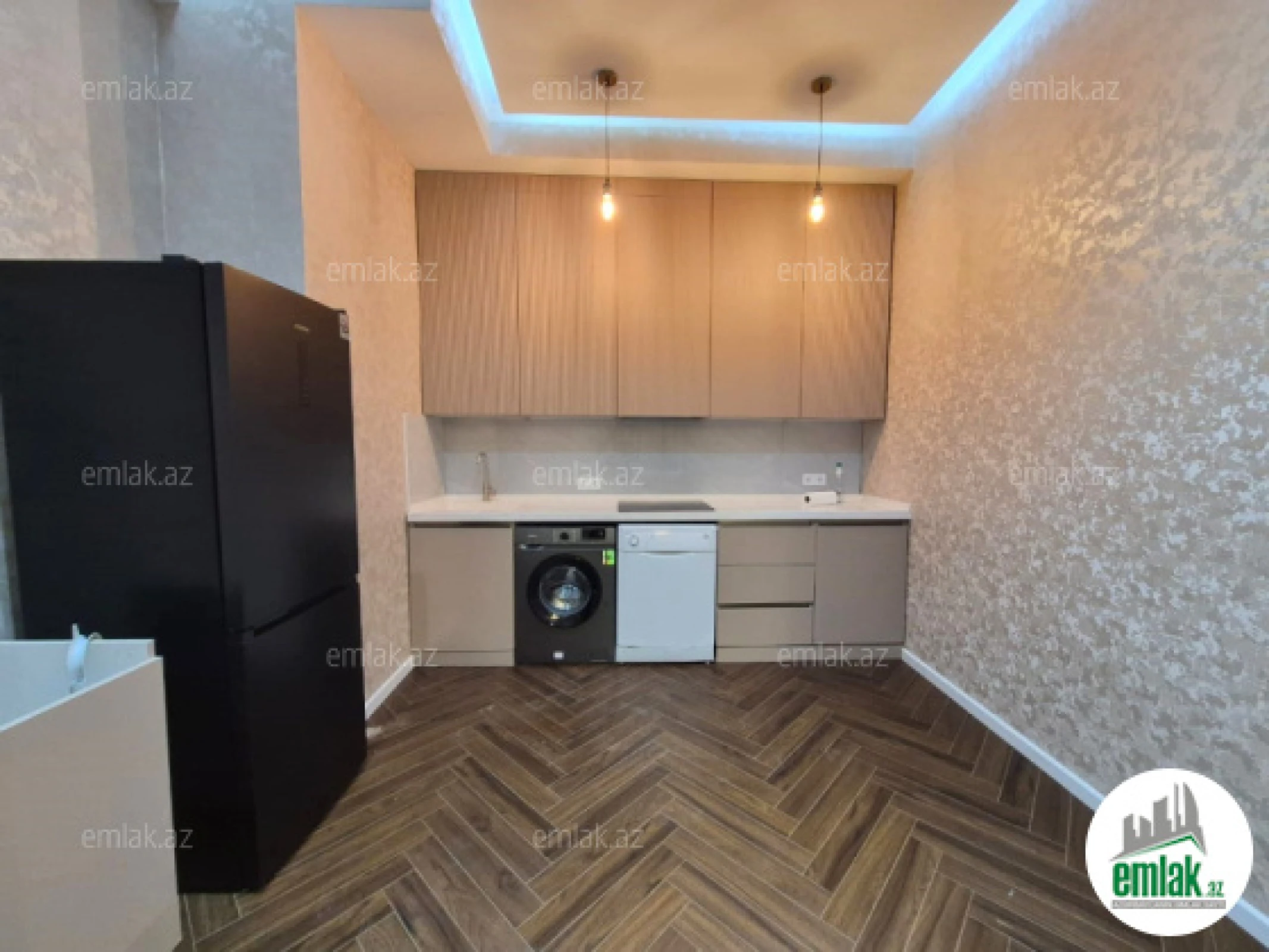 Satılır 2 otaqlı yeni tikili 86 m²