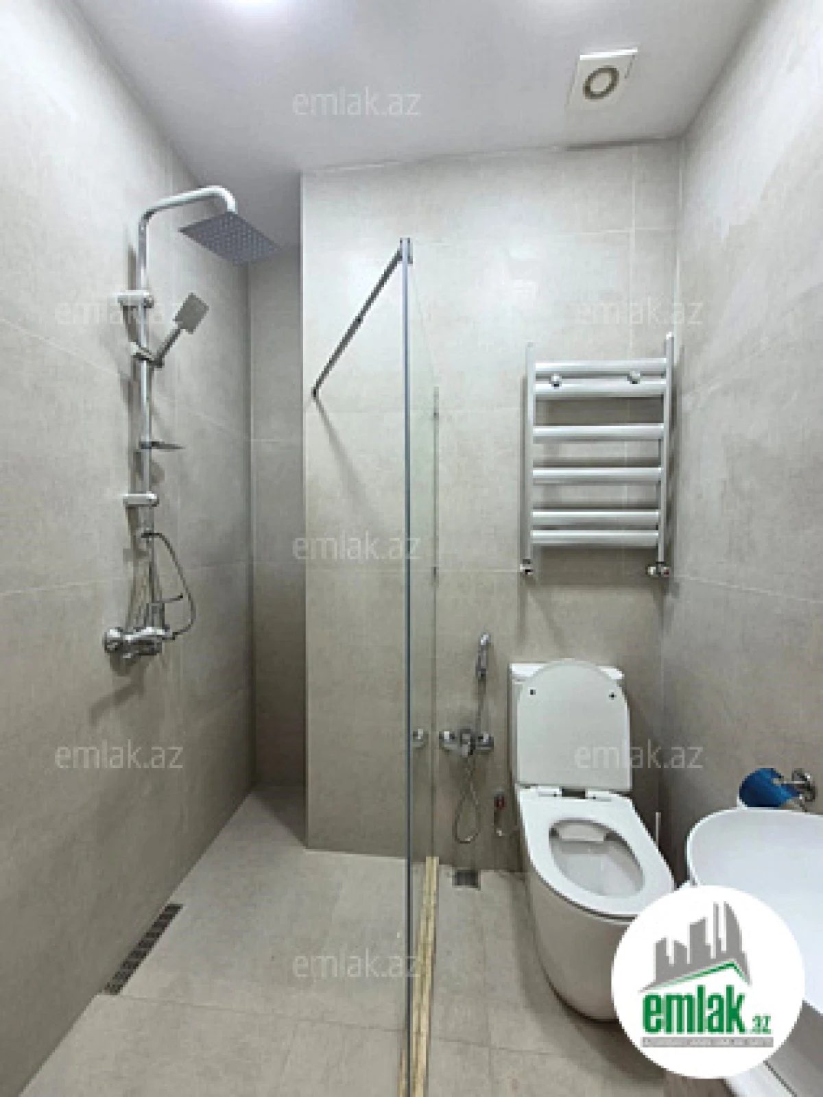 Satılır 2 otaqlı yeni tikili 86 m²