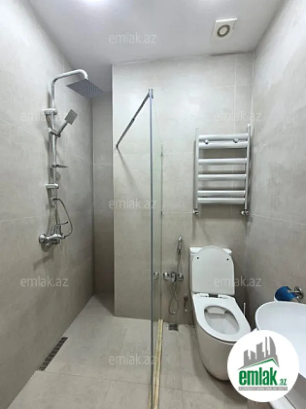 Satılır 2 otaqlı yeni tikili 86 m²