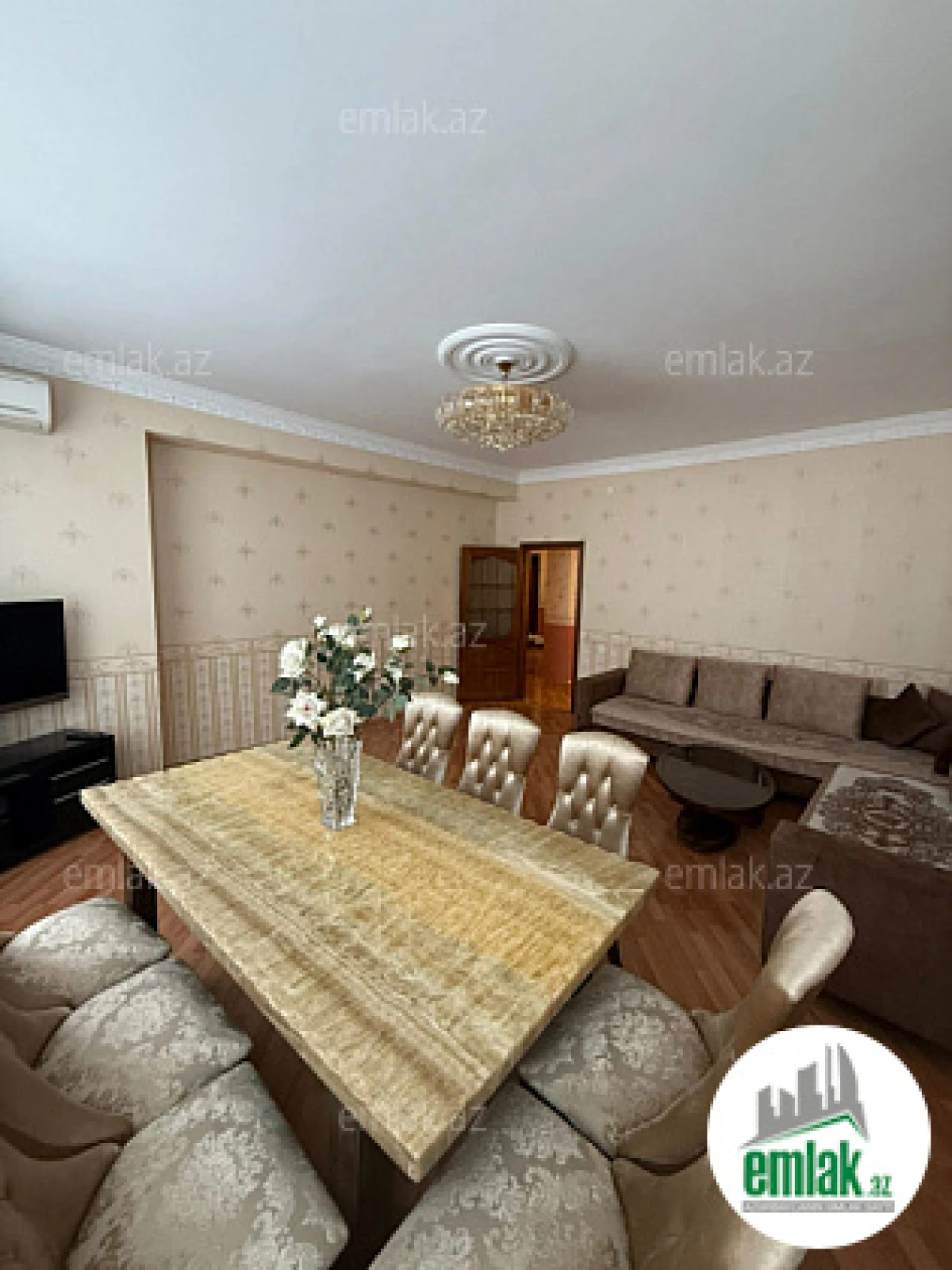 Satılır 3 otaqlı yeni tikili 120 m²